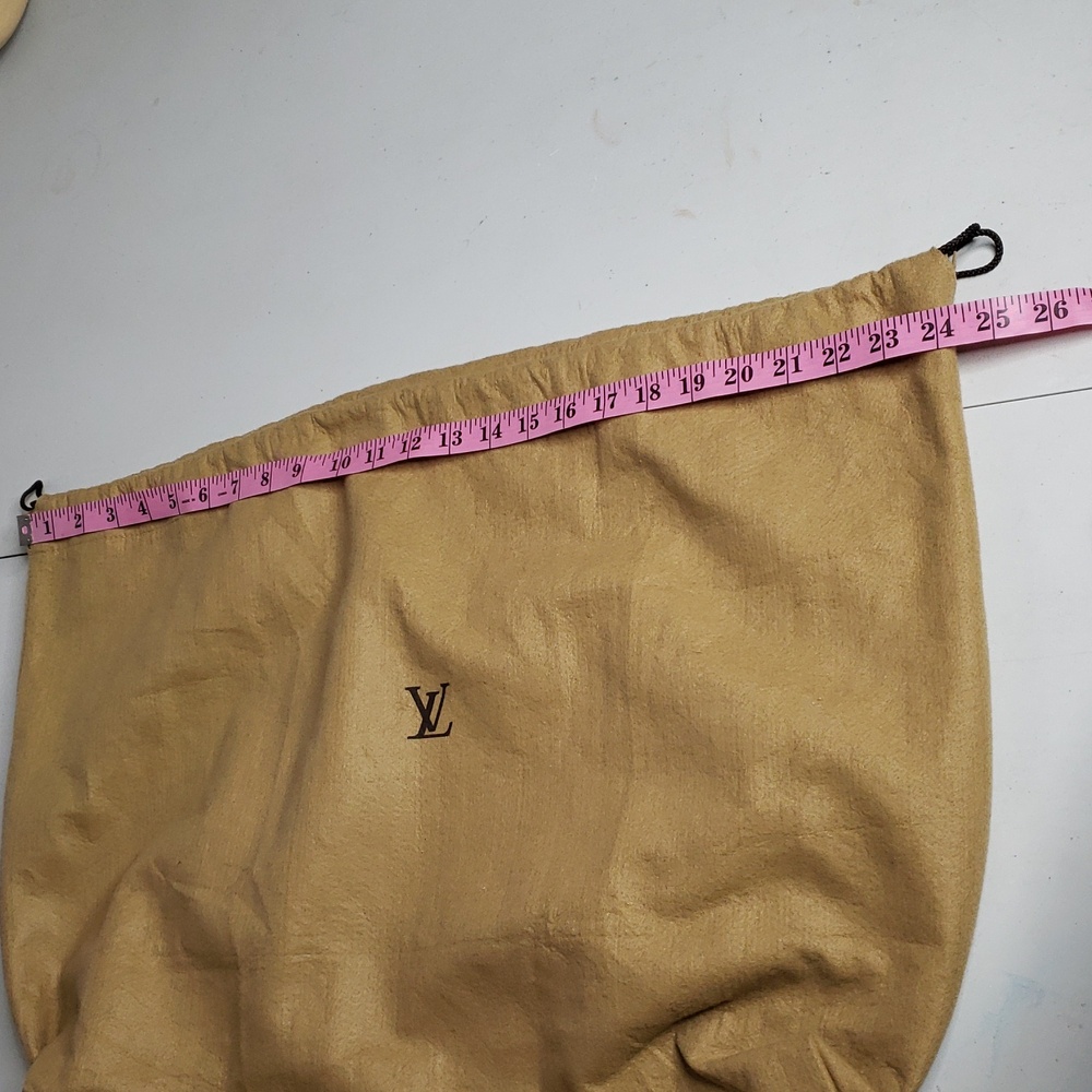 Louis Vuitton Large Drawstring Dust Bag Logo Neutral Soft Luxury Tan - Picture 3 of 11